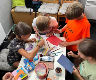 c4ee3c9c-7915-491f-8196-3337809a1a2c